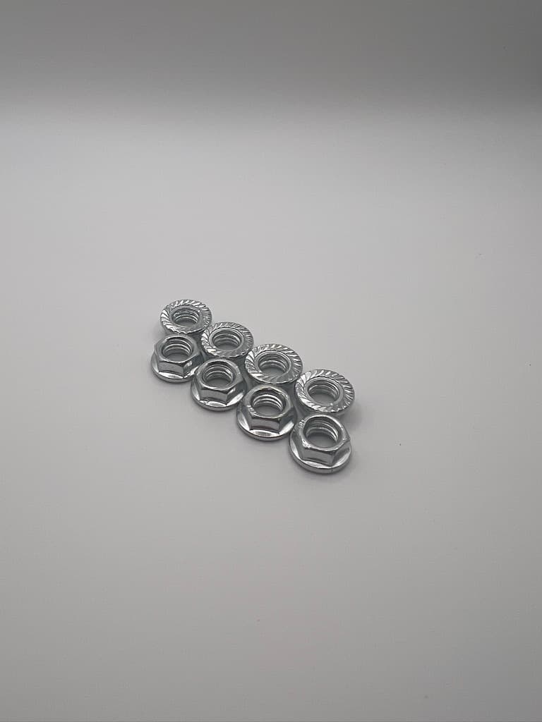 M8 Wheel Nut x 20
